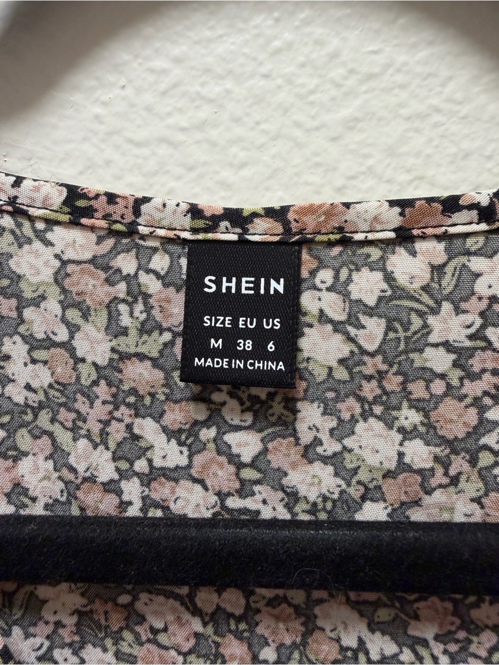 SHEIN Floral Tiered Dress with Pink & Cream Blooms - Picture 4 of 4